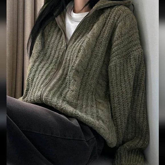 Drop Shoulder Zipper Front Cardigan - Picture 3 of 5